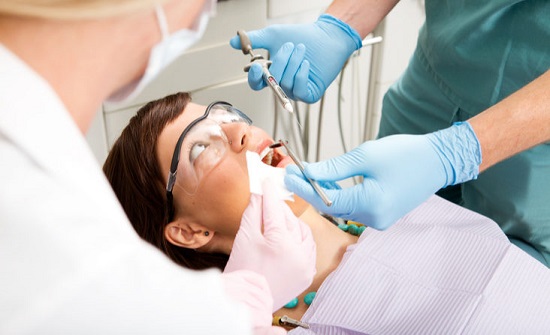 How to Overcome Your Fear of Dentist in 4 Ways
